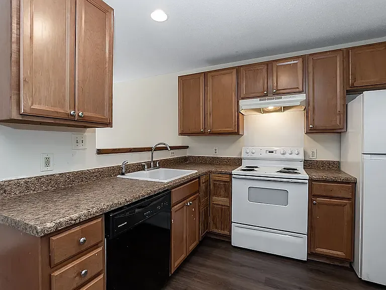 1708 Fox Hollow Dr #1710 — Photo 3