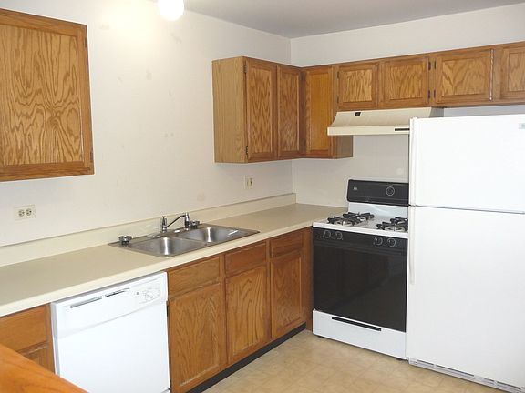 5th image of 2226 Abbeywood Dr APT C