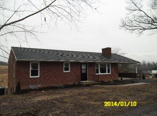 178 Rattlesnake Ln, Penn Laird, VA 22846