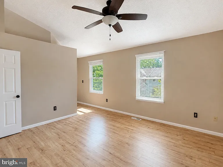 106 Fleece Flower Dr — Photo 15