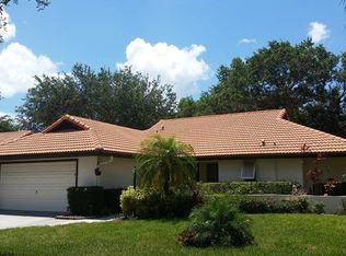 202 Laurel Hollow Dr #2, Nokomis, FL 34275