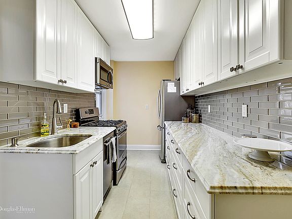 3rd image of 1299 Palmer Ave APT 307