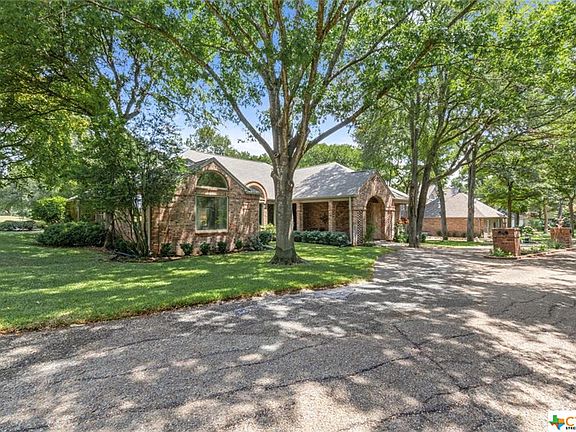 2nd image of 2107 Highland Dr