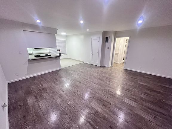 2nd image of 1946 S Bedford St #3