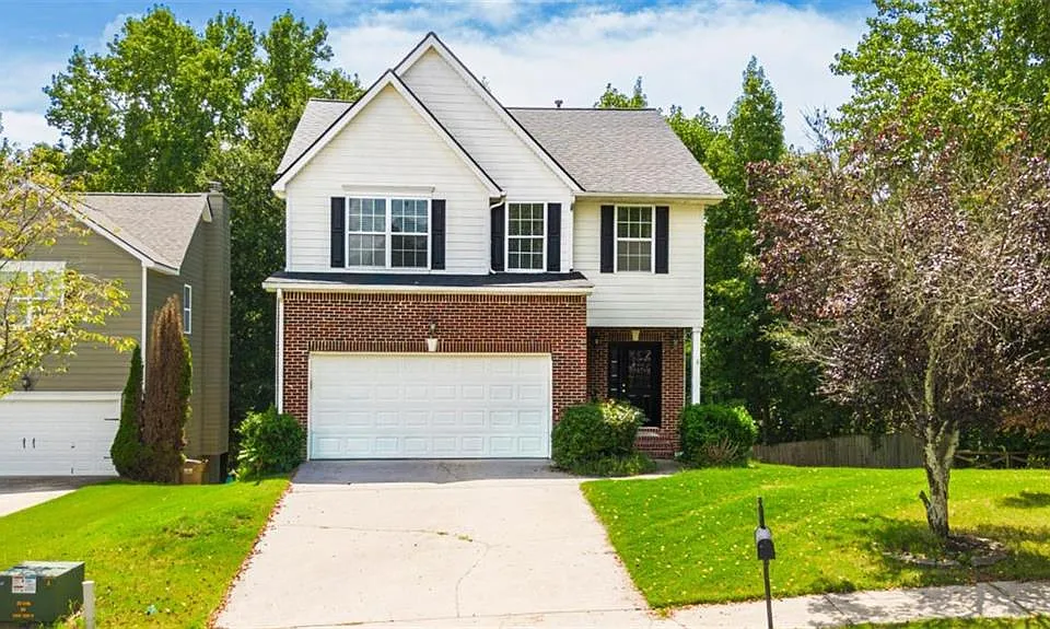 310 Sugarberry Ln