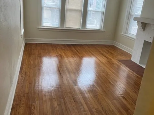 7741 S Yates Blvd #3, Chicago, IL 60649