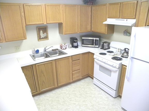 2nd image of 801 N McLean Blvd #22