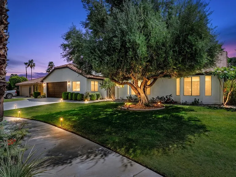 39490 Regency Way — Photo 44