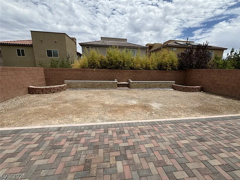 5582 Sancho Throne Rd — Photo 22