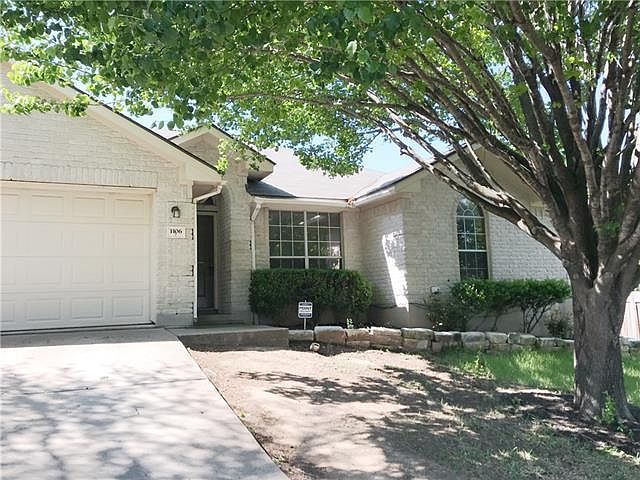 1st image of 1106 Willow Trail Ct