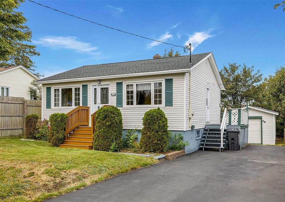1st image of 28 Ruth Avenue