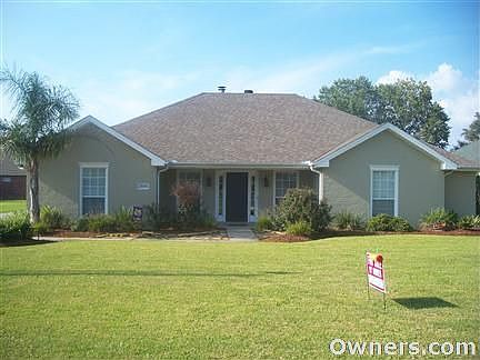 1st image of 2604 Lorraine Ln