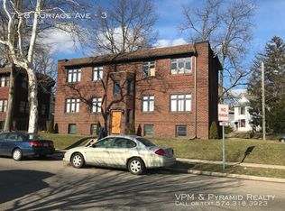 728 Portage Ave APT 3, South Bend, IN