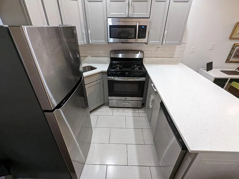 114 S Patterson Park Ave #2 — Photo 8