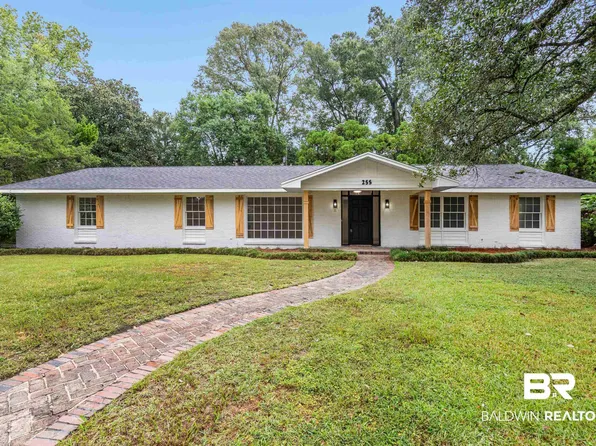 255 Berkley Ct, Mobile, AL 36606