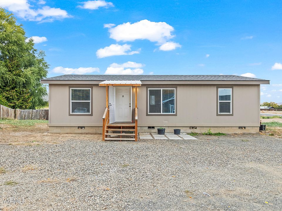 114 S Tieton Rd, Tieton, WA 98947 Zillow