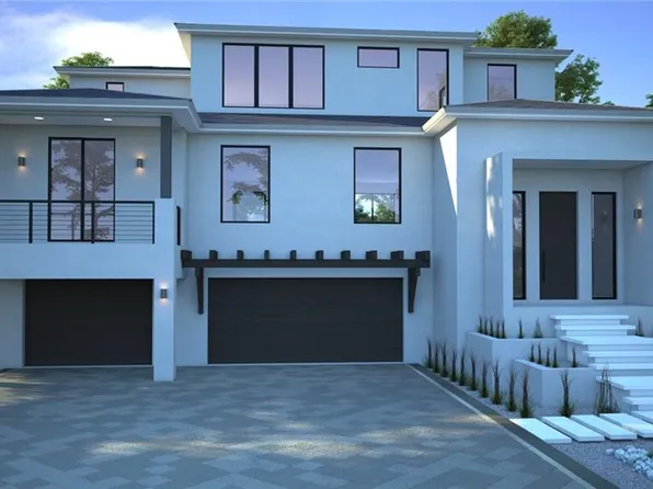 12610 Safe Harbour Dr, Cortez, FL 34215