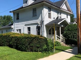601 S Clayton St, Bloomington, IL