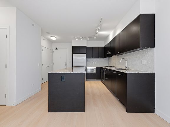 2nd image of 6180 Cooney Rd #307