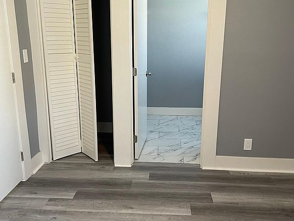 bedroom to closet & bathroom