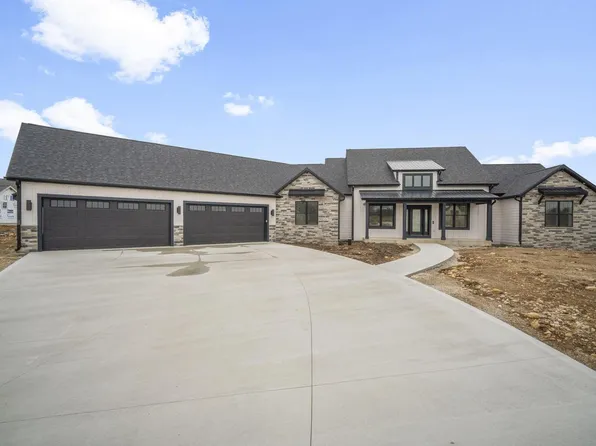 821 Tyler WAY, Colgate, WI 53017