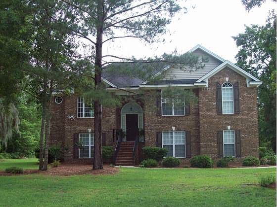 2nd image of 570 Laurenburg Dr