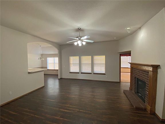 3rd image of 14112 Fruit Orchard Pl
