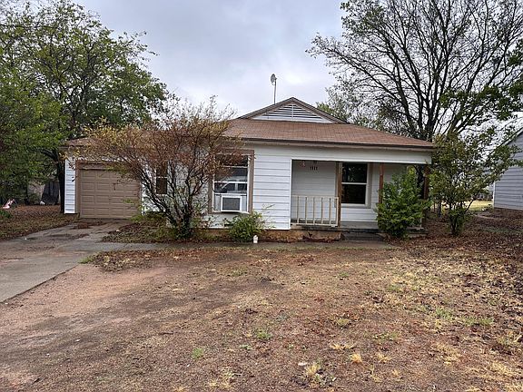 4th image of 1911 SE 19th St