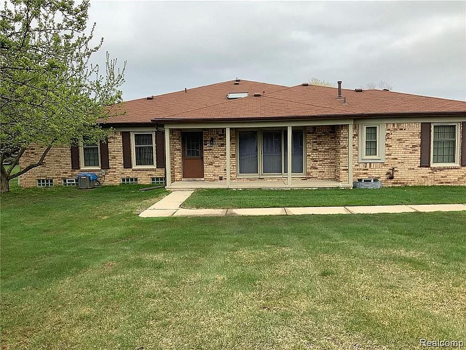 1st image of 14791 Brewster Ct