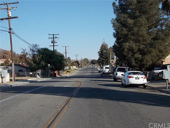 5th image of 24163 Dracaea Ave