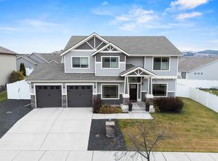 1115 S McMillan Rd, Greenacres, WA 99016