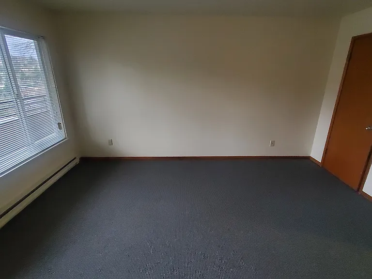 4760 22nd Ave NE #7 — Photo 16