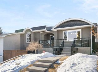 4711 E Norquay Dr NW, Calgary, AB T2K 2K9