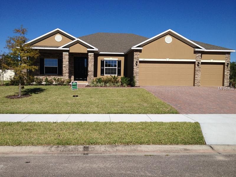 1st image of 115 Blanco Dr