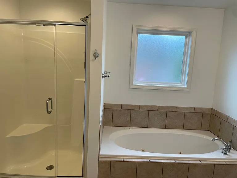8505 Saurel Dr — Photo 10