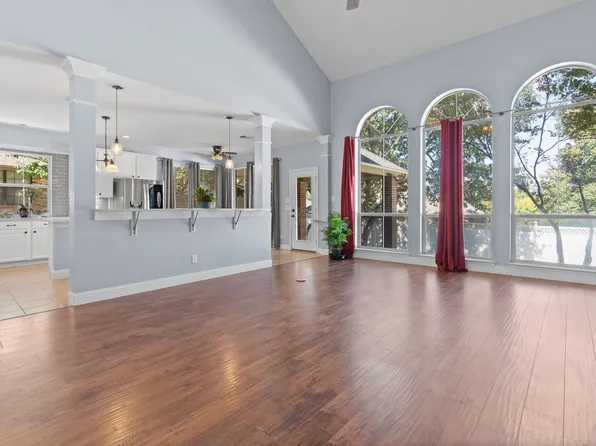 2025 Timber Cove Ct, Weatherford, TX 76087