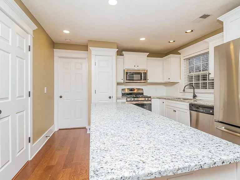 2961 Buckner Ln — Photo 7