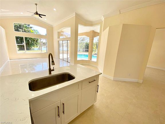 5th image of 9770 Mar Largo Cir