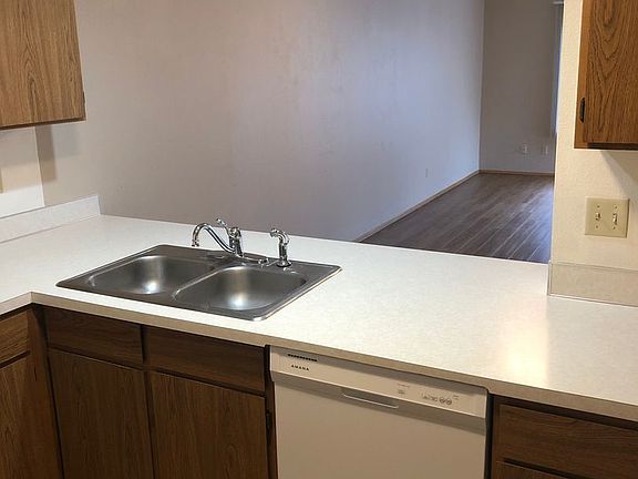 5th image of 6145-6155 Woodside Dr SE #6145