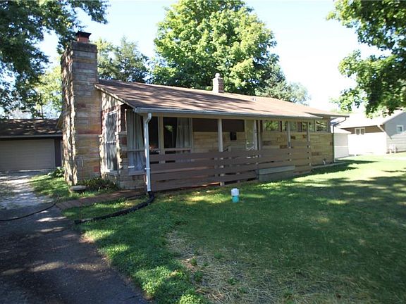 2nd image of 5 E Tilden Dr