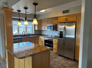 121 14th St NE APT 201, Rochester, MN 55906