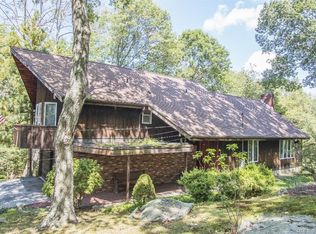 40 Whippoorwill Rd, Bethel, CT 06801