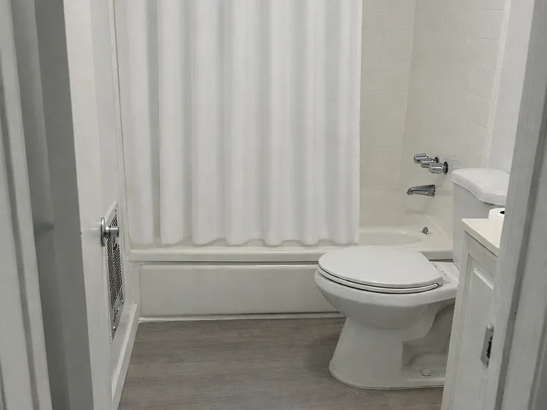 3361 Bagley Ave #1 — Photo 22
