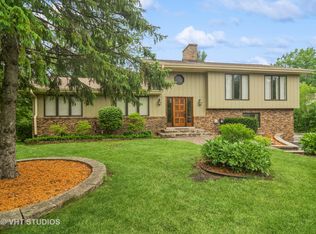 2349 Riverwoods Rd, Riverwoods, IL 60015