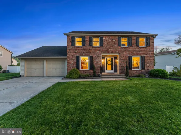 722 Chatham Rd, Somerdale, NJ 08083