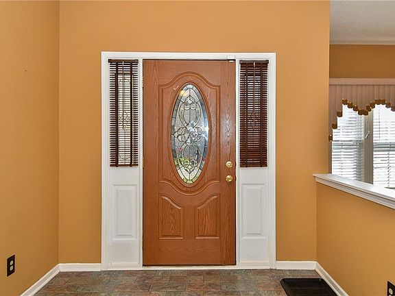 2nd image of 1478 Danielle Dr