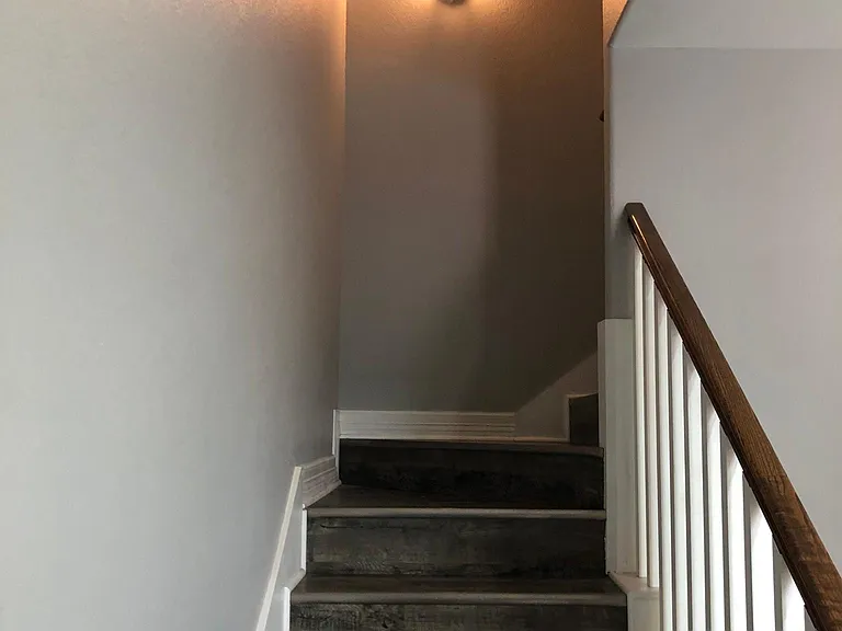 132 Lawrenceville Ln — Photo 2