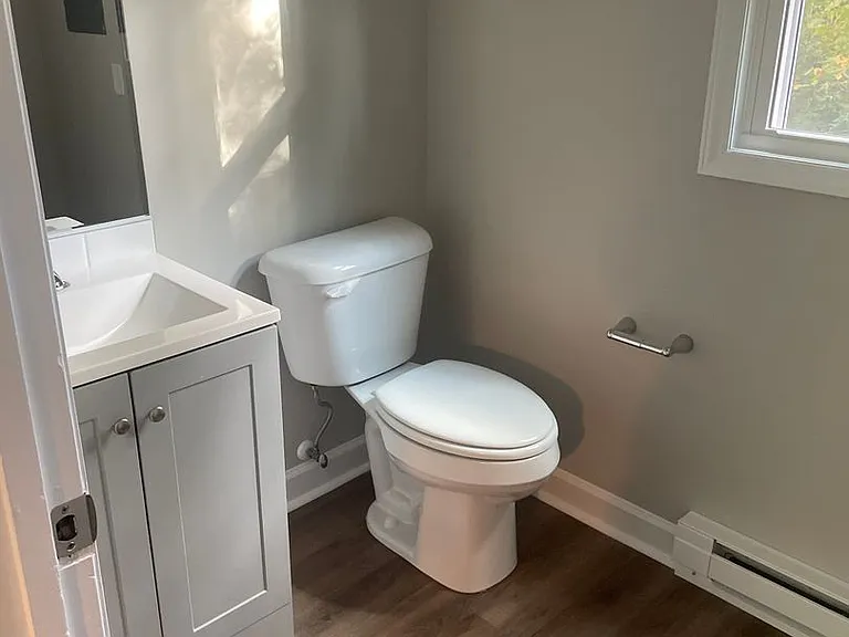 272 Hedgecock Ave — Photo 4