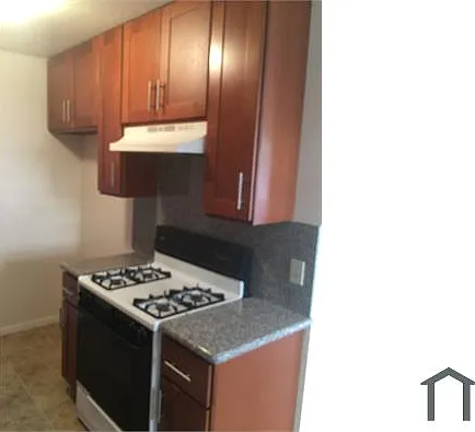 1 bed, 550 sqft, $2,100 — Photo 1