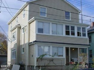 169 S Calhoun Ave, Bridgeport, CT 06604